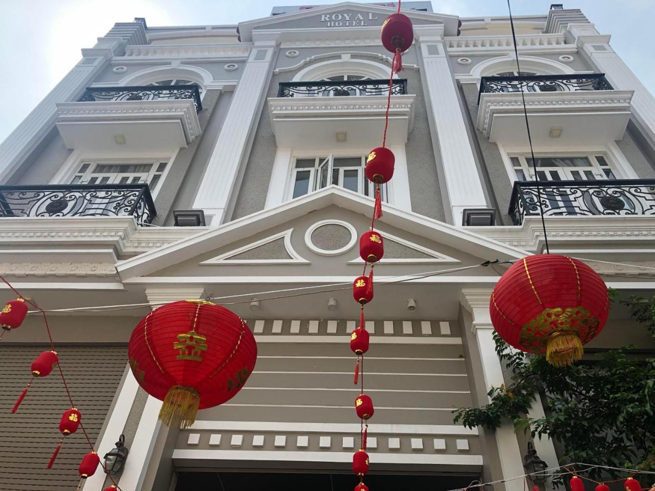 Royal Hotel Ho-Chi-Minh-Stadt Exterior foto